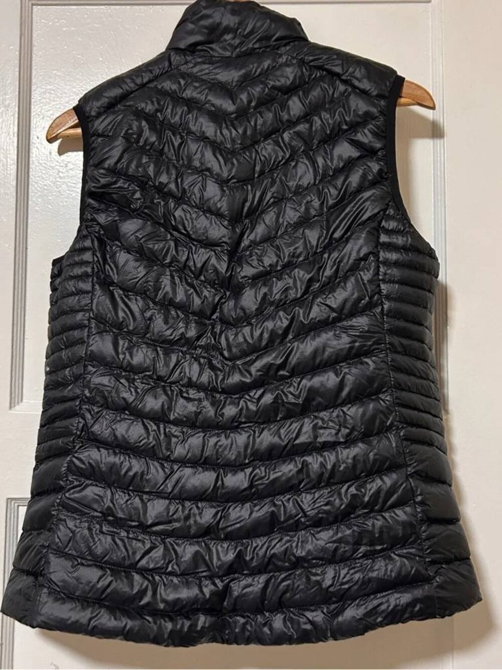 REI Down Packable Puffer Vest Black Full Zip Women's Medium - Picture 3 of 3